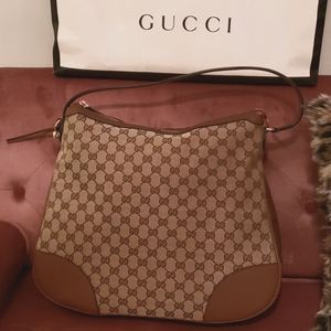 GUCCI GG LOGO CANVAS SUPREME TOTE "NEW" PERFECT GIFT!